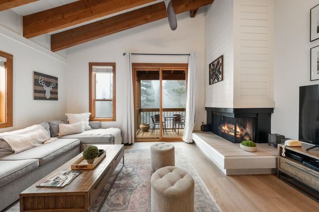 5085 Gold Bend, Truckee, CA 96161