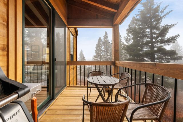 5085 Gold Bend, Truckee, CA 96161