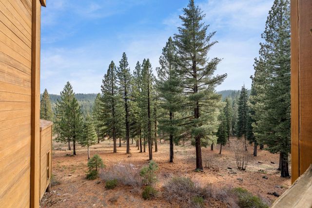 5085 Gold Bend, Truckee, CA 96161