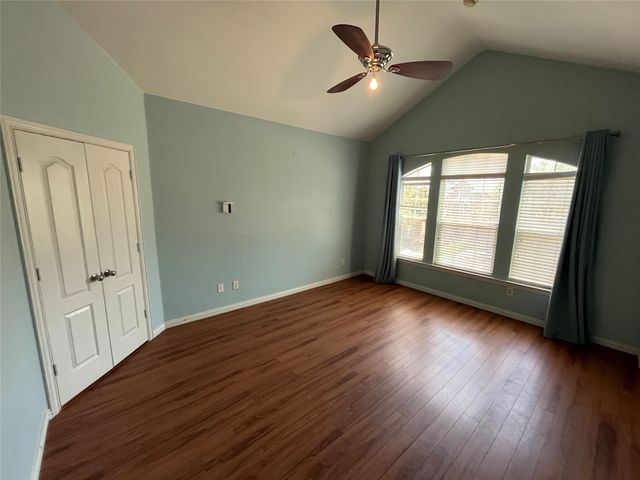 3721 Vienna Street, Irving, TX 75038
