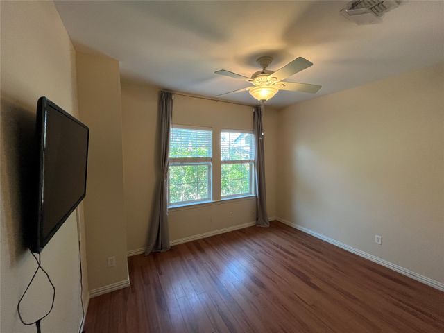 3721 Vienna Street, Irving, TX 75038