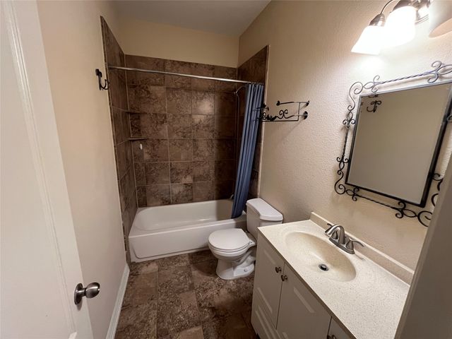 3721 Vienna Street, Irving, TX 75038