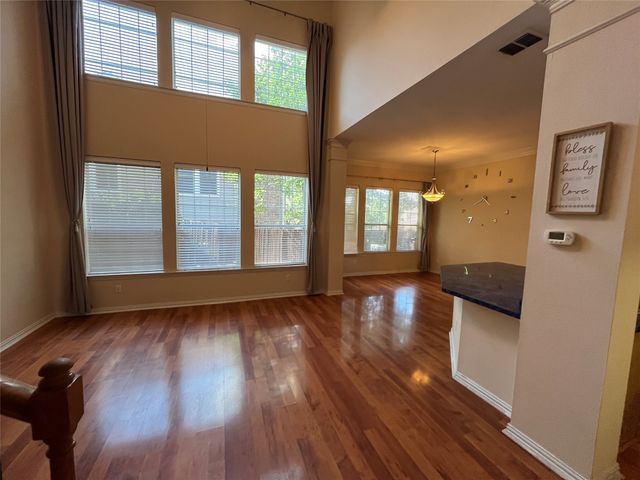 3721 Vienna Street, Irving, TX 75038