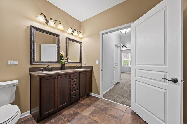 1753 Hannah Lane 1753, Pingree Grove, IL 60140