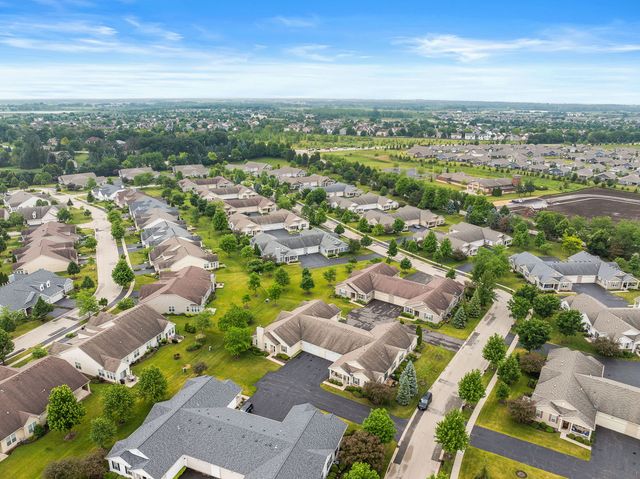 1753 Hannah Lane 1753, Pingree Grove, IL 60140