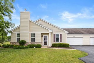 1753 Hannah Lane 1753, Pingree Grove, IL 60140