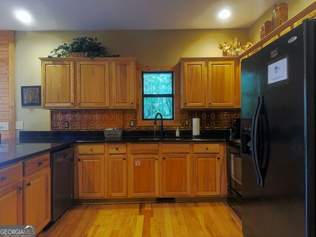 57 Yellow Rock Road, Cleveland, GA 30528