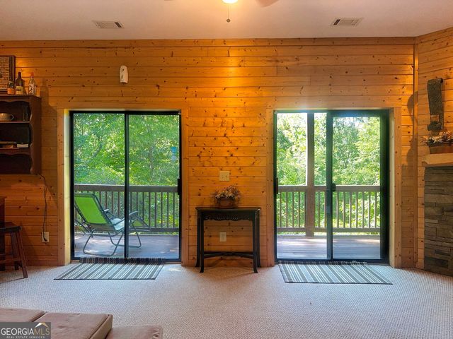 57 Yellow Rock Road, Cleveland, GA 30528