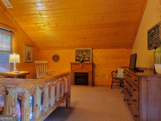57 Yellow Rock Road, Cleveland, GA 30528