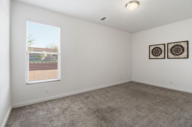 7309 Kodiak Road NE, Rio Rancho, NM 87144