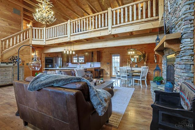 6077 Gray Road, Fairfield, OH 45014