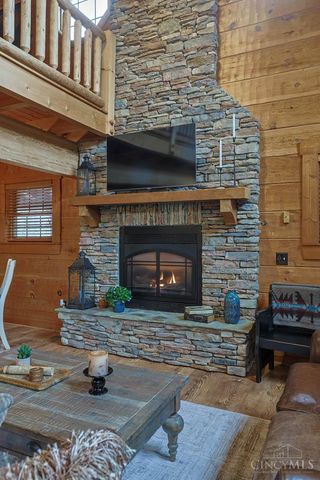 6077 Gray Road, Fairfield, OH 45014