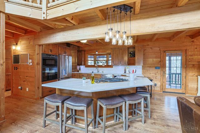 6077 Gray Road, Fairfield, OH 45014