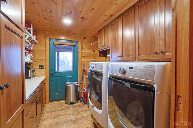 6077 Gray Road, Fairfield, OH 45014