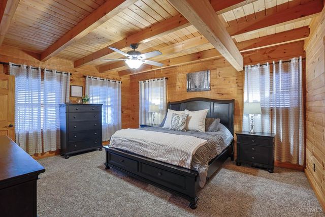 6077 Gray Road, Fairfield, OH 45014