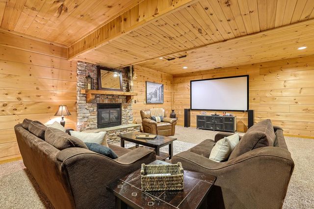 6077 Gray Road, Fairfield, OH 45014