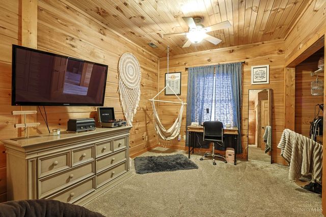 6077 Gray Road, Fairfield, OH 45014