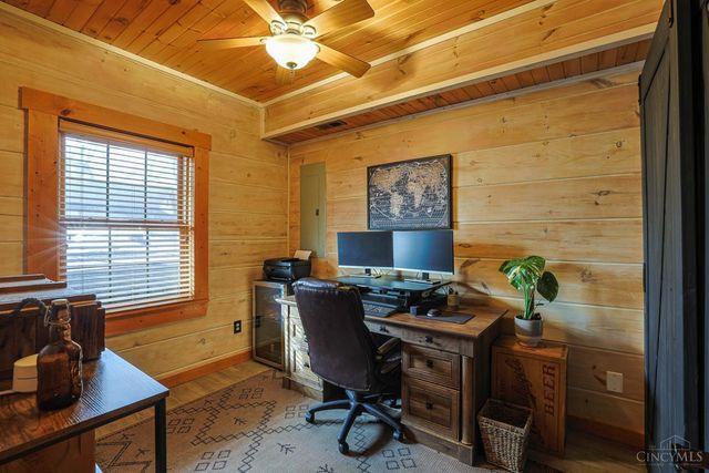 6077 Gray Road, Fairfield, OH 45014