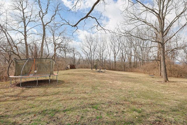 6077 Gray Road, Fairfield, OH 45014