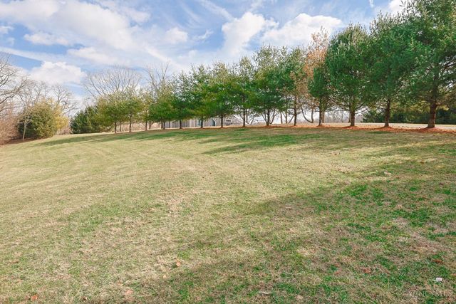 6077 Gray Road, Fairfield, OH 45014