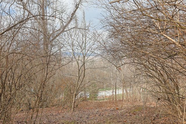 6077 Gray Road, Fairfield, OH 45014