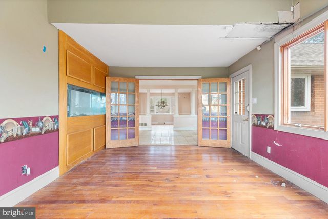 9 WALNUT RIDGE RD, Wilmington, DE 19807