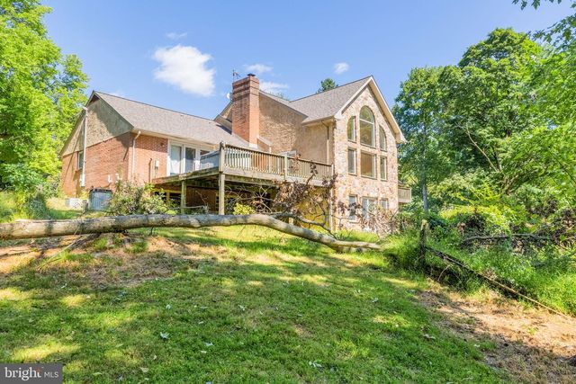 9 WALNUT RIDGE RD, Wilmington, DE 19807