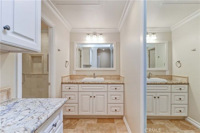 3215 Via Carrizo D, Laguna Woods, CA 92637