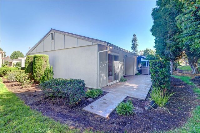 3215 Via Carrizo D, Laguna Woods, CA 92637