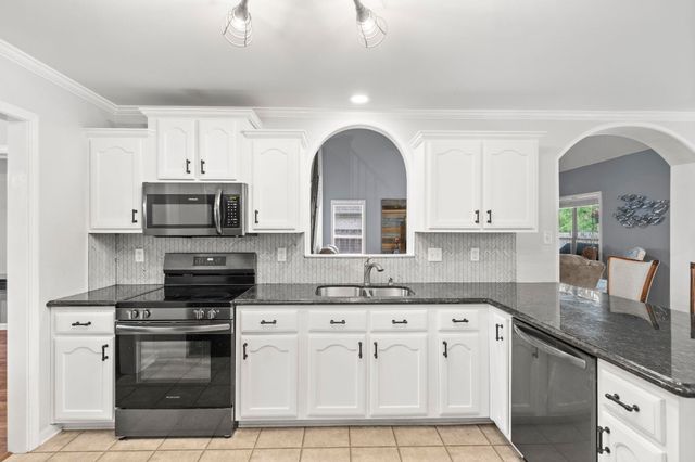 5106 SHETLAND TRL, Arlington, TN 38002