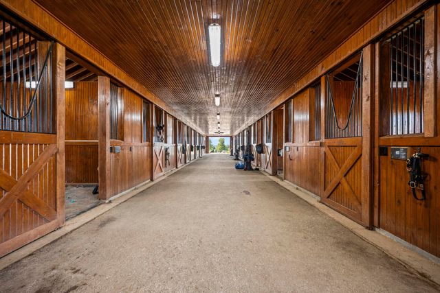 687 Carrick Pike, Georgetown, KY 40324