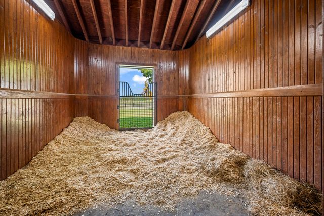 687 Carrick Pike, Georgetown, KY 40324