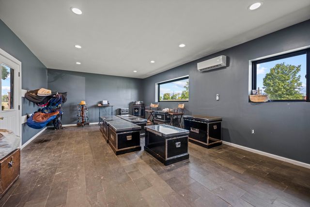 687 Carrick Pike, Georgetown, KY 40324