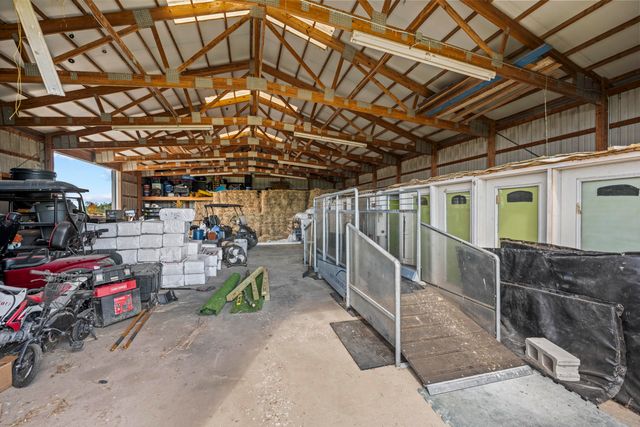 687 Carrick Pike, Georgetown, KY 40324