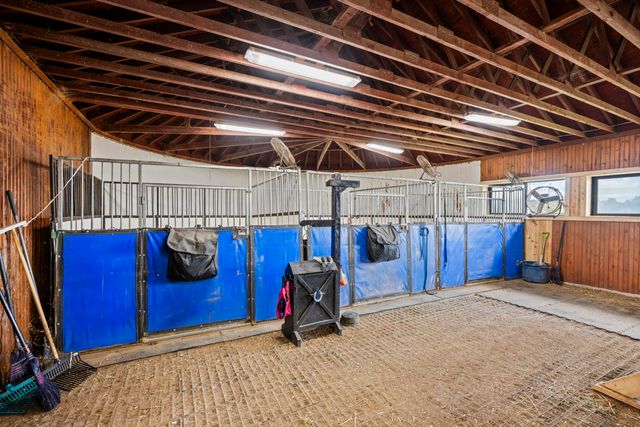 687 Carrick Pike, Georgetown, KY 40324