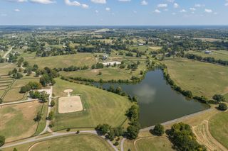 687 Carrick Pike, Georgetown, KY 40324