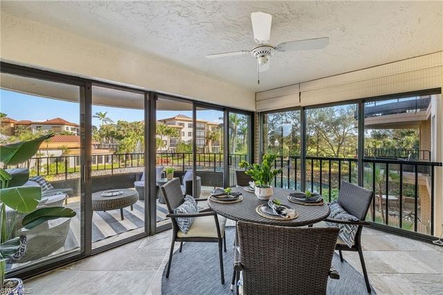 6710 Pelican Bay BLVD 422, Naples, FL 34108