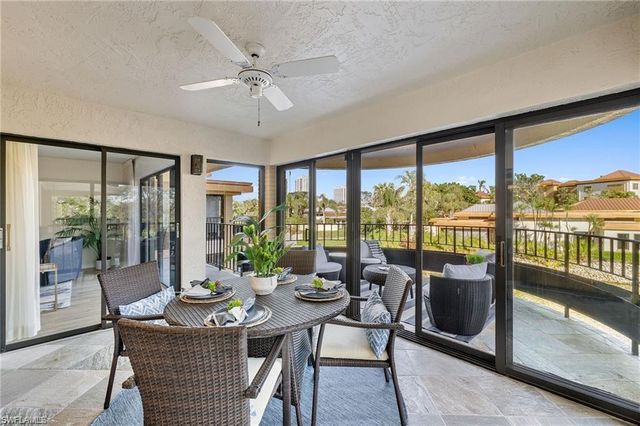 6710 Pelican Bay BLVD 422, Naples, FL 34108