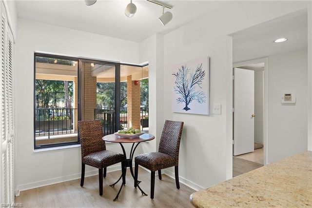 6710 Pelican Bay BLVD 422, Naples, FL 34108