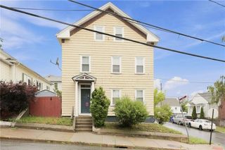 884 River, Providence, RI 02908