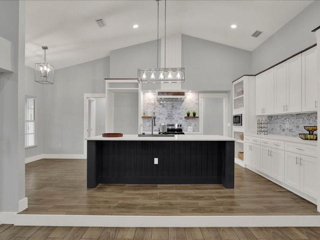 5304 PATRICIA PLACE, Weeki Wachee, FL 34607