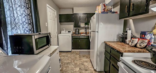 2380 HILLSIDE AVE, Memphis, TN 38127