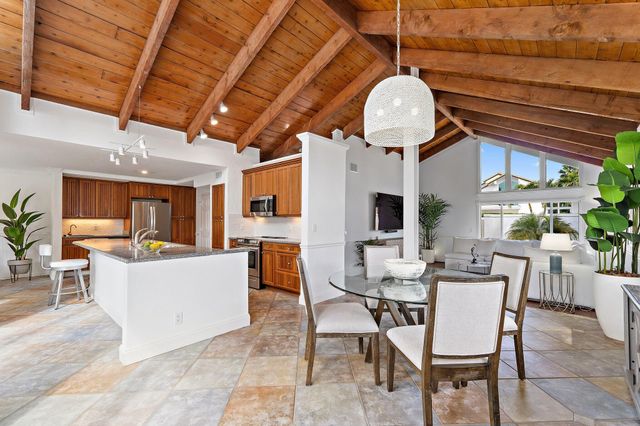 102 W Sandpiper Circle, Jupiter, FL 33477