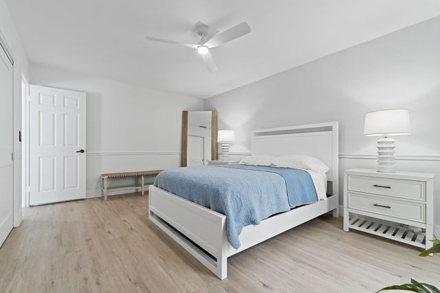 102 W Sandpiper Circle, Jupiter, FL 33477