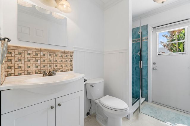 102 W Sandpiper Circle, Jupiter, FL 33477