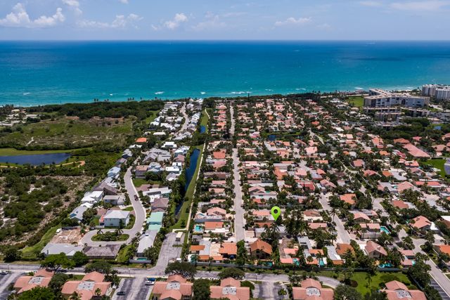 102 W Sandpiper Circle, Jupiter, FL 33477