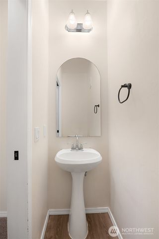 7543 NE 203rd Street, Kenmore, WA 98028