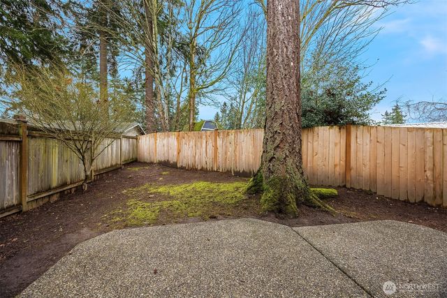 7543 NE 203rd Street, Kenmore, WA 98028