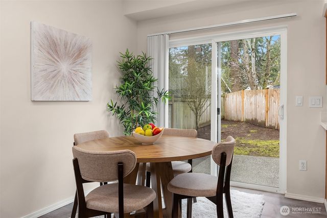 7543 NE 203rd Street, Kenmore, WA 98028