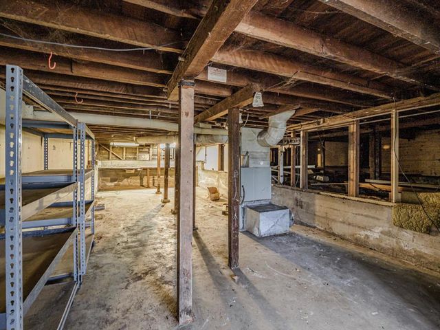 1130 E Cliff Drive, Santa Cruz, CA 95062